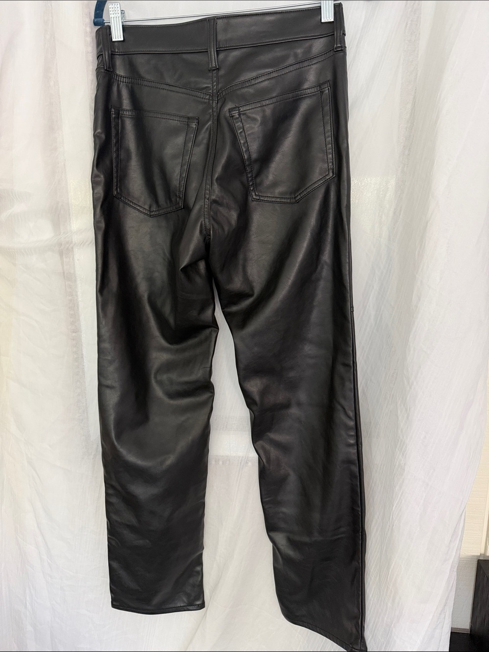 GAP Vegan Leather Cheeky Straight Pants Black High Rise NWT Size 27 / 4R - Picture 4 of 10